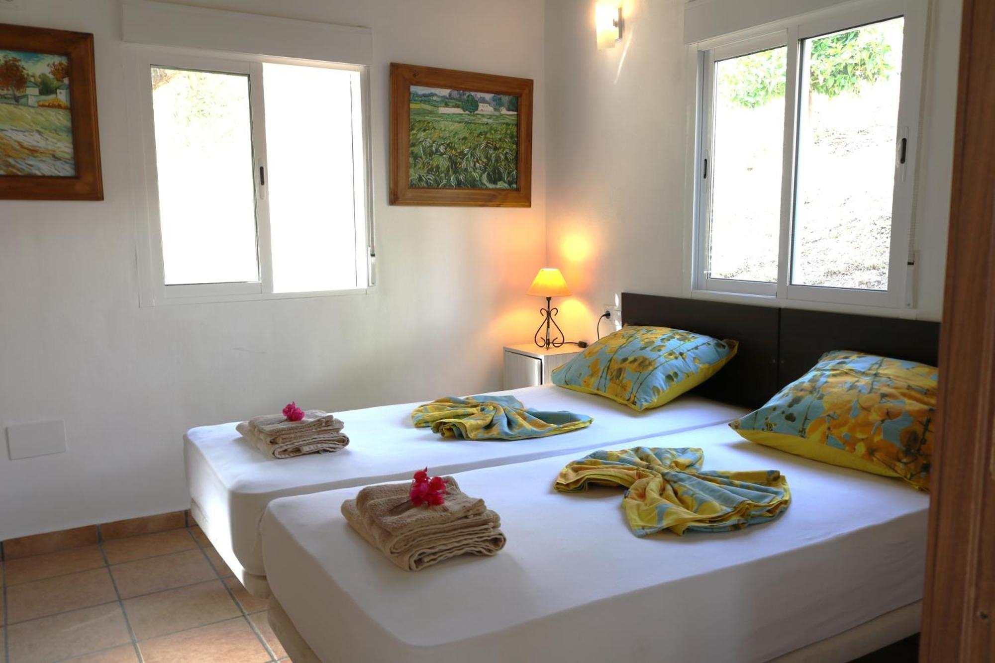 Private Detached Chalet With Own Jacuzzi Mi Dushi โตล็อกซ์ ภายนอก รูปภาพ