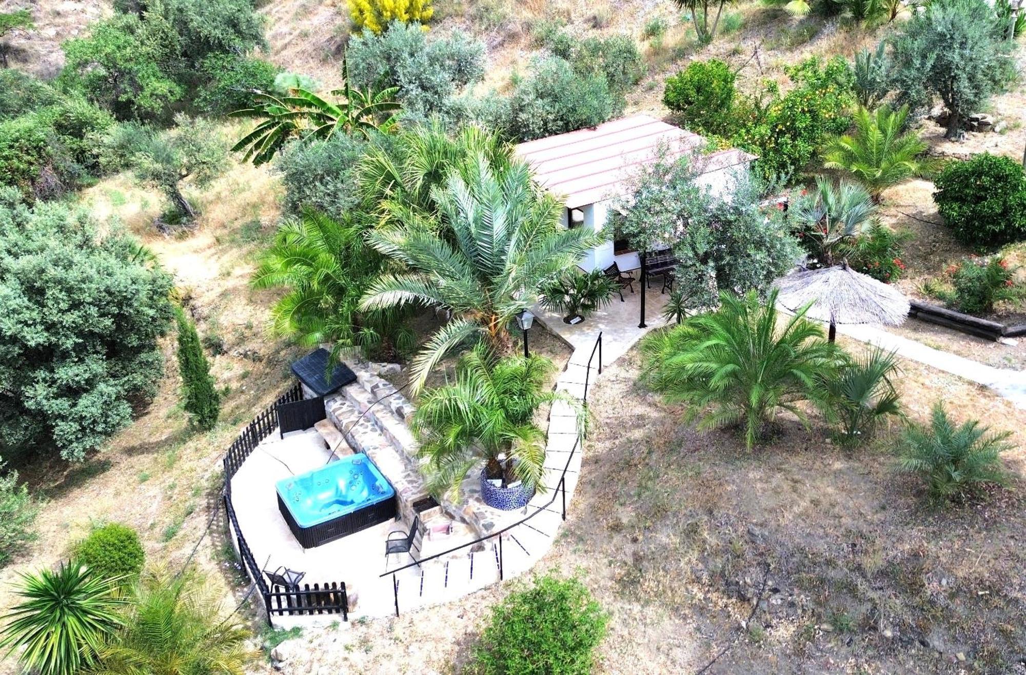 Private Detached Chalet With Own Jacuzzi Mi Dushi โตล็อกซ์ ภายนอก รูปภาพ